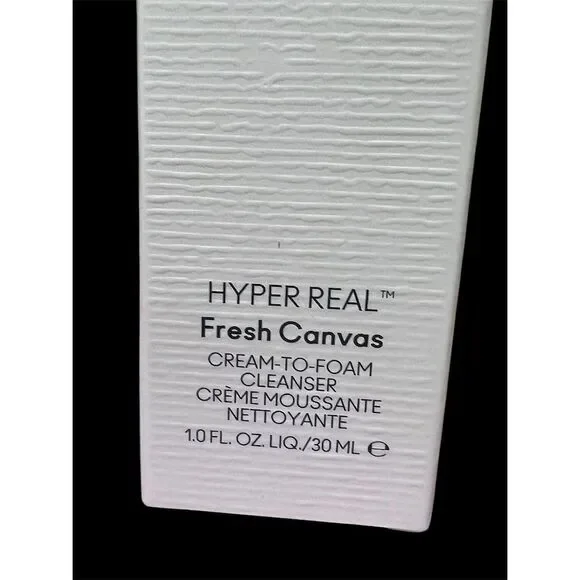 MAC Hyper Real Fresh Canvas Cleanser 1.0 fl oz - Picture 3 of 6